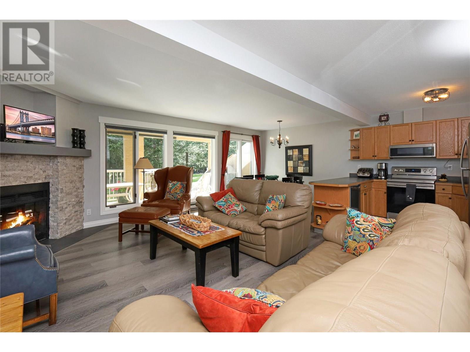 7595 Pioneer Avenue Unit# 13, Radium Hot Springs, British Columbia  V0A 1M0 - Photo 6 - 10357755