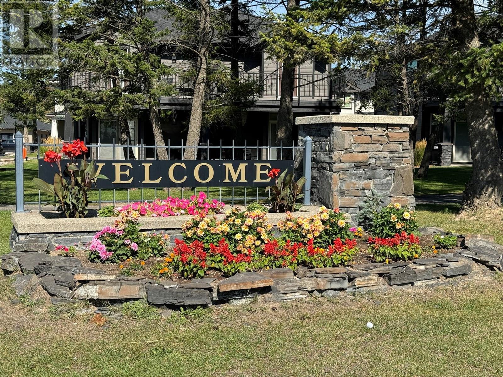 200 BIGHORN Boulevard Unit# 234C, Radium Hot Springs, British Columbia