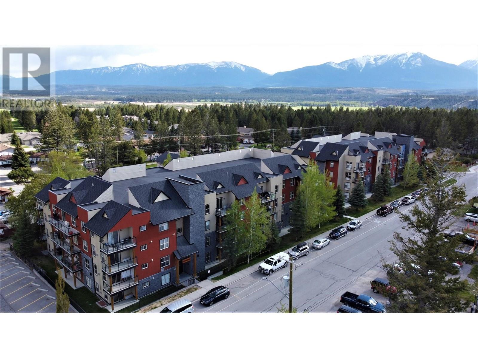 4874 STANLEY Street Unit# 207, Radium Hot Springs, British Columbia
