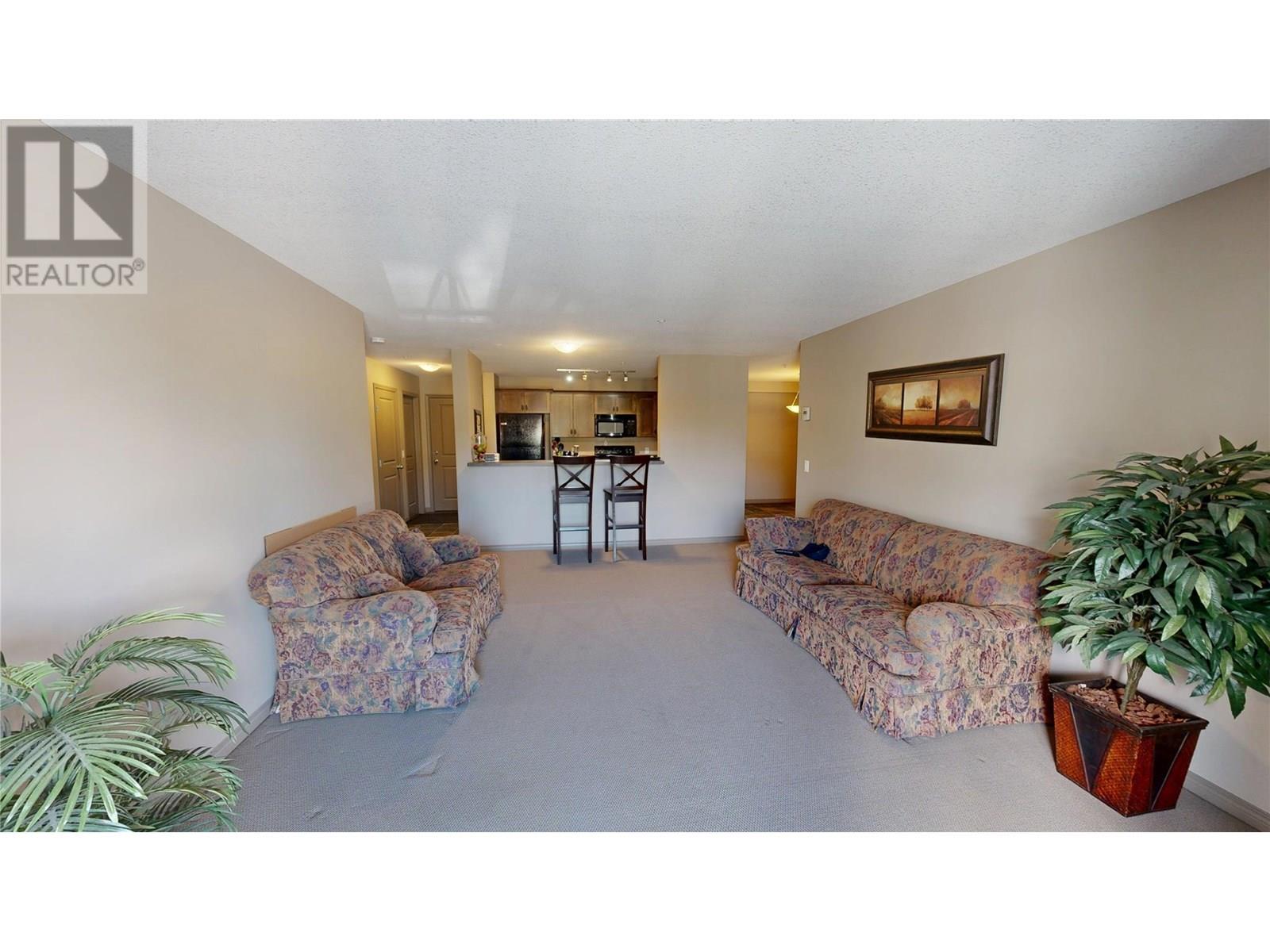 4874 Stanley Street Unit# 207, Radium Hot Springs, British Columbia  V0A 1M0 - Photo 6 - 10358083