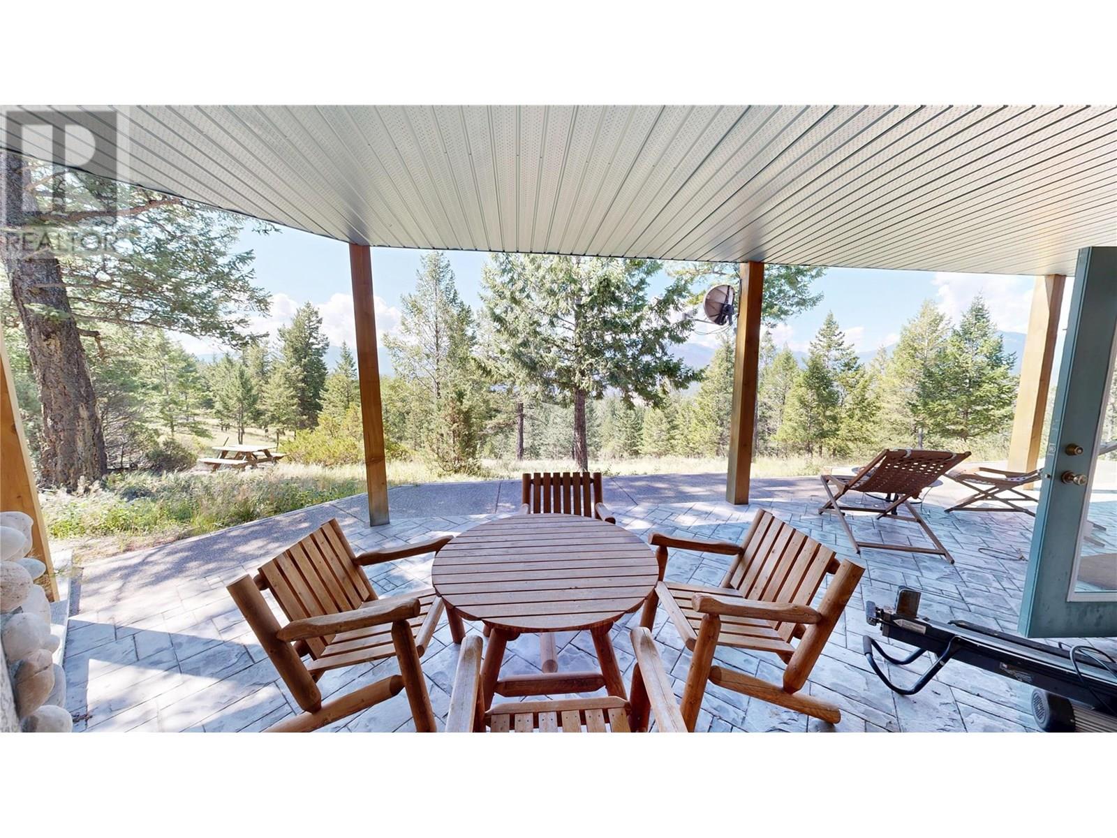8161 93/95 Highway, Radium Hot Springs, British Columbia  V0A 1M0 - Photo 34 - 10358109