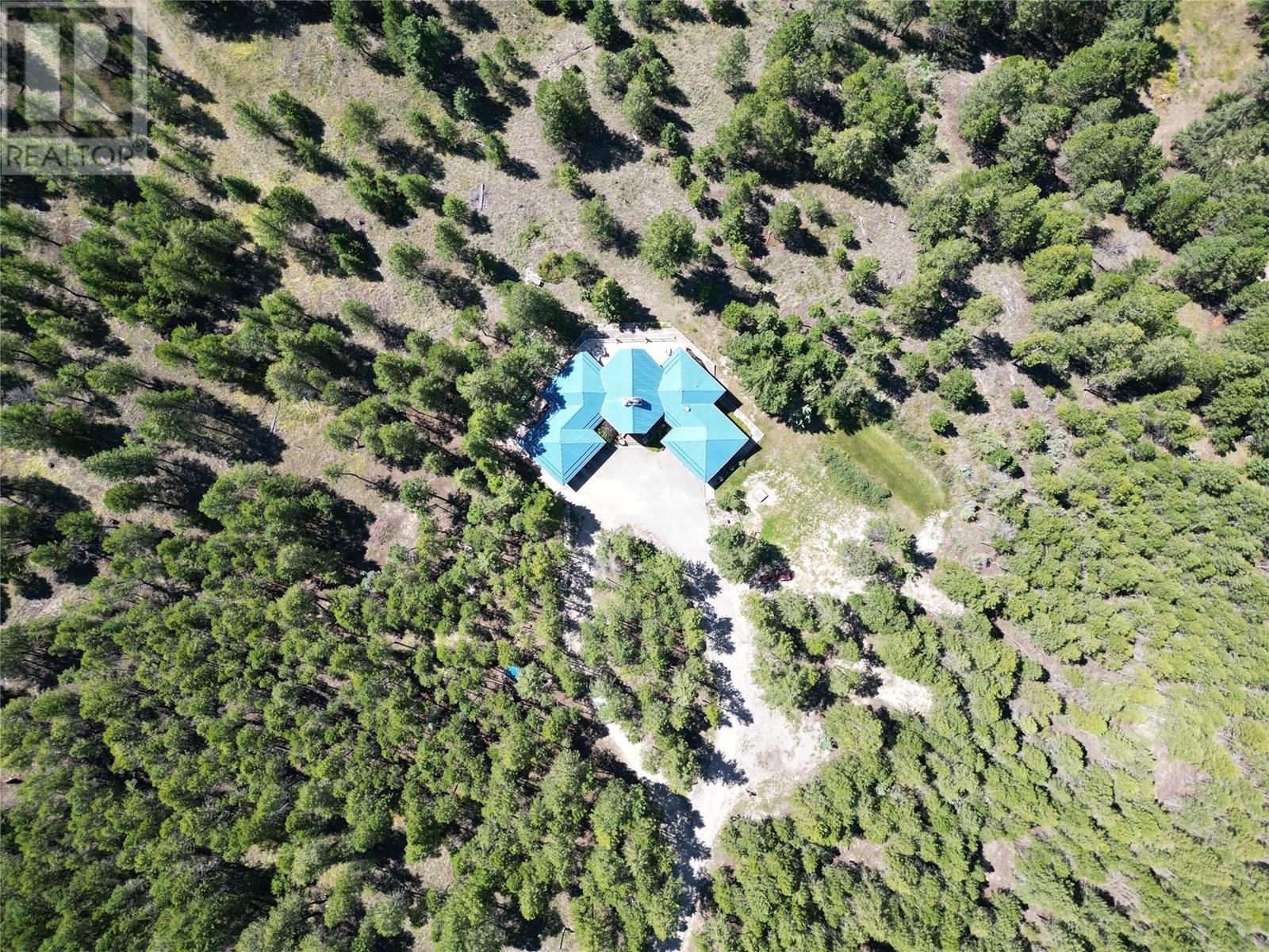 8161 93/95 Highway, Radium Hot Springs, British Columbia  V0A 1M0 - Photo 44 - 10358109