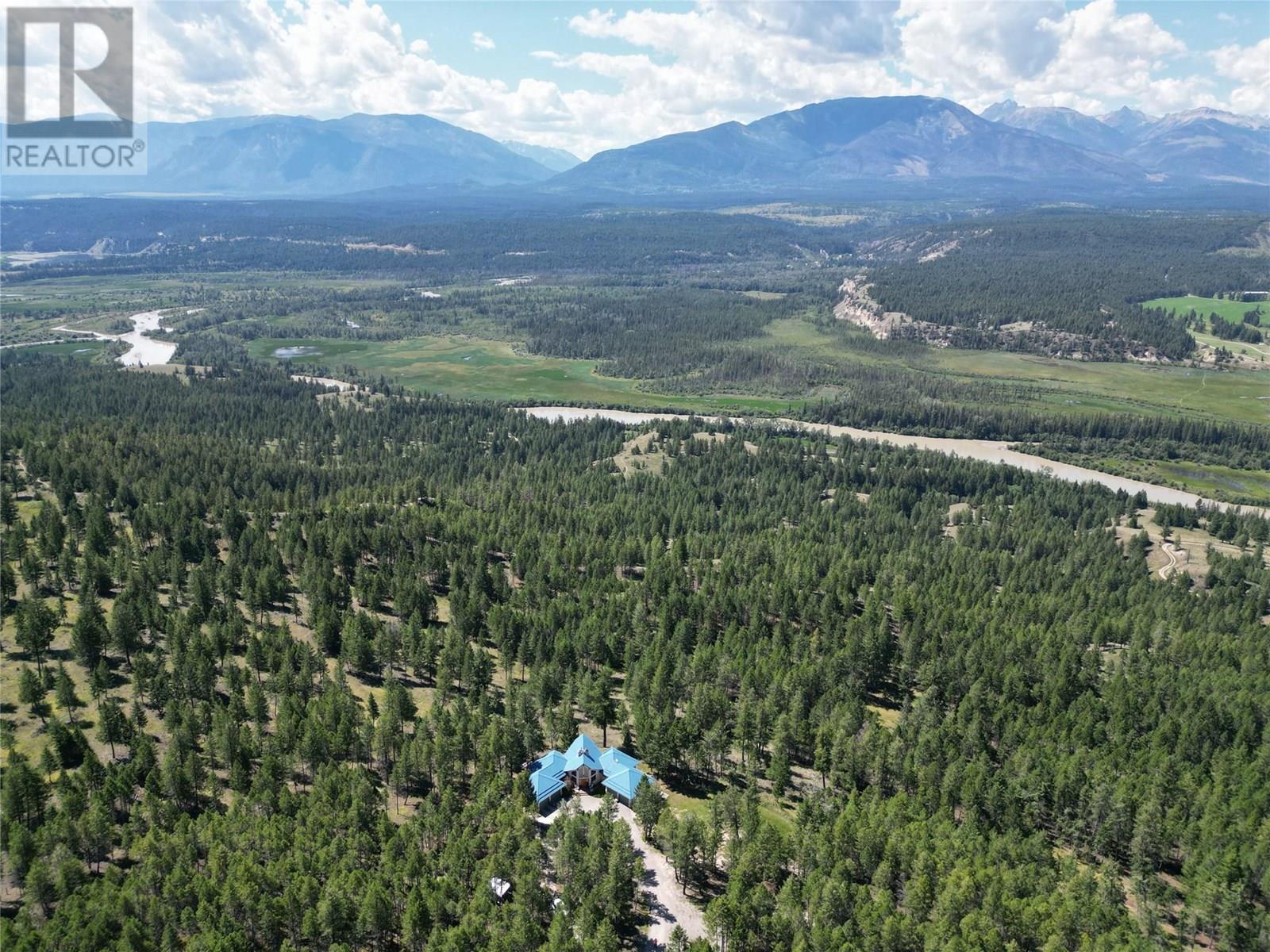 8161 93/95 Highway, Radium Hot Springs, British Columbia  V0A 1M0 - Photo 45 - 10358109