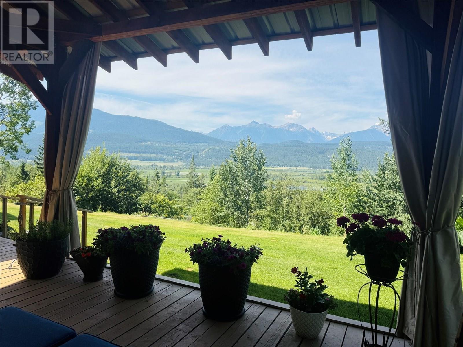 2538 95 Highway, Brisco, British Columbia  V0A 1B0 - Photo 53 - 10357972