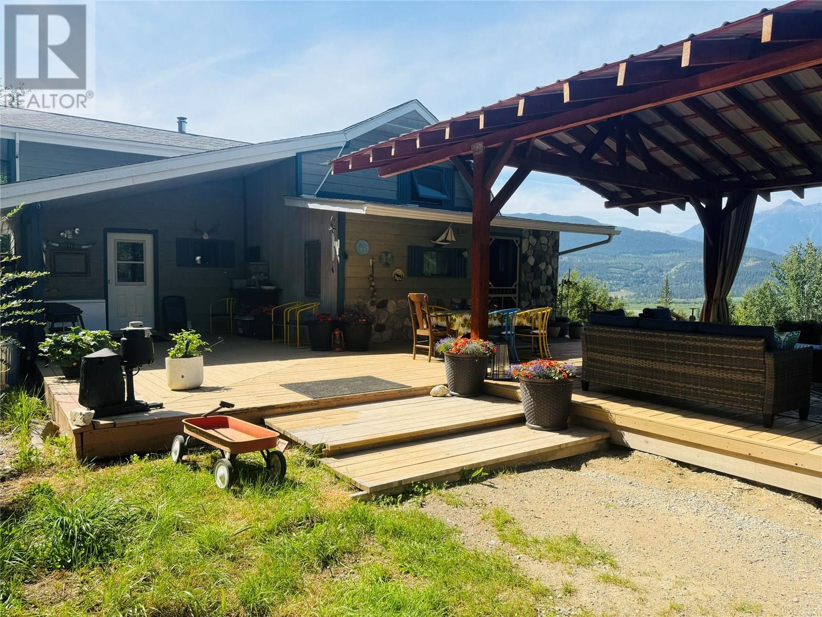 2538 95 Highway, Brisco, British Columbia  V0A 1B0 - Photo 56 - 10357972
