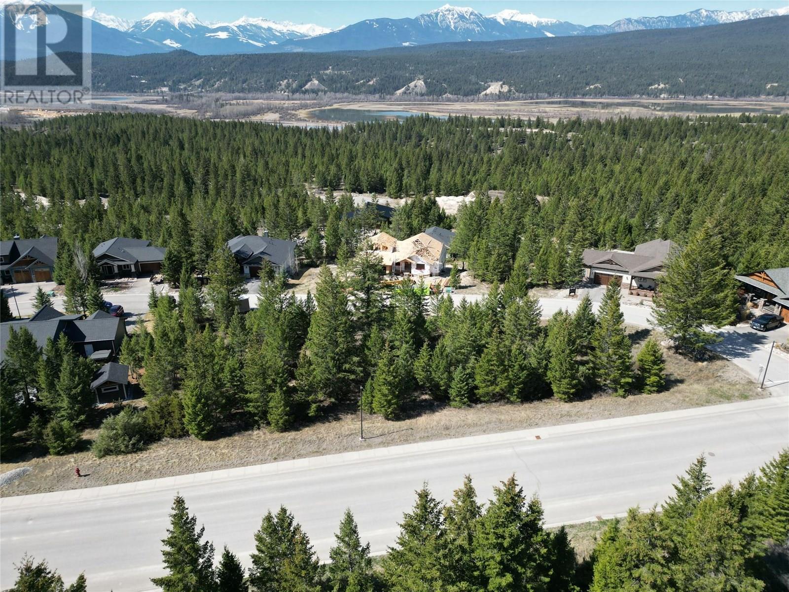 7050 ELK RIDGE Road Unit# Lot 10, Radium Hot Springs, British Columbia