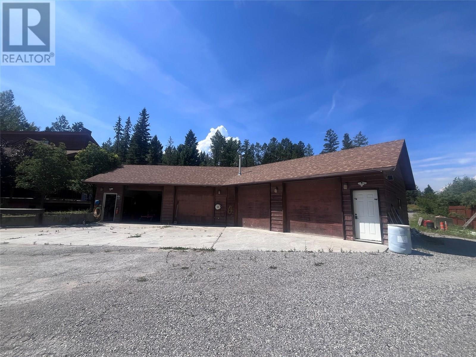 1049 Swansea Road, Invermere, British Columbia  V0A 1K3 - Photo 19 - 10357843