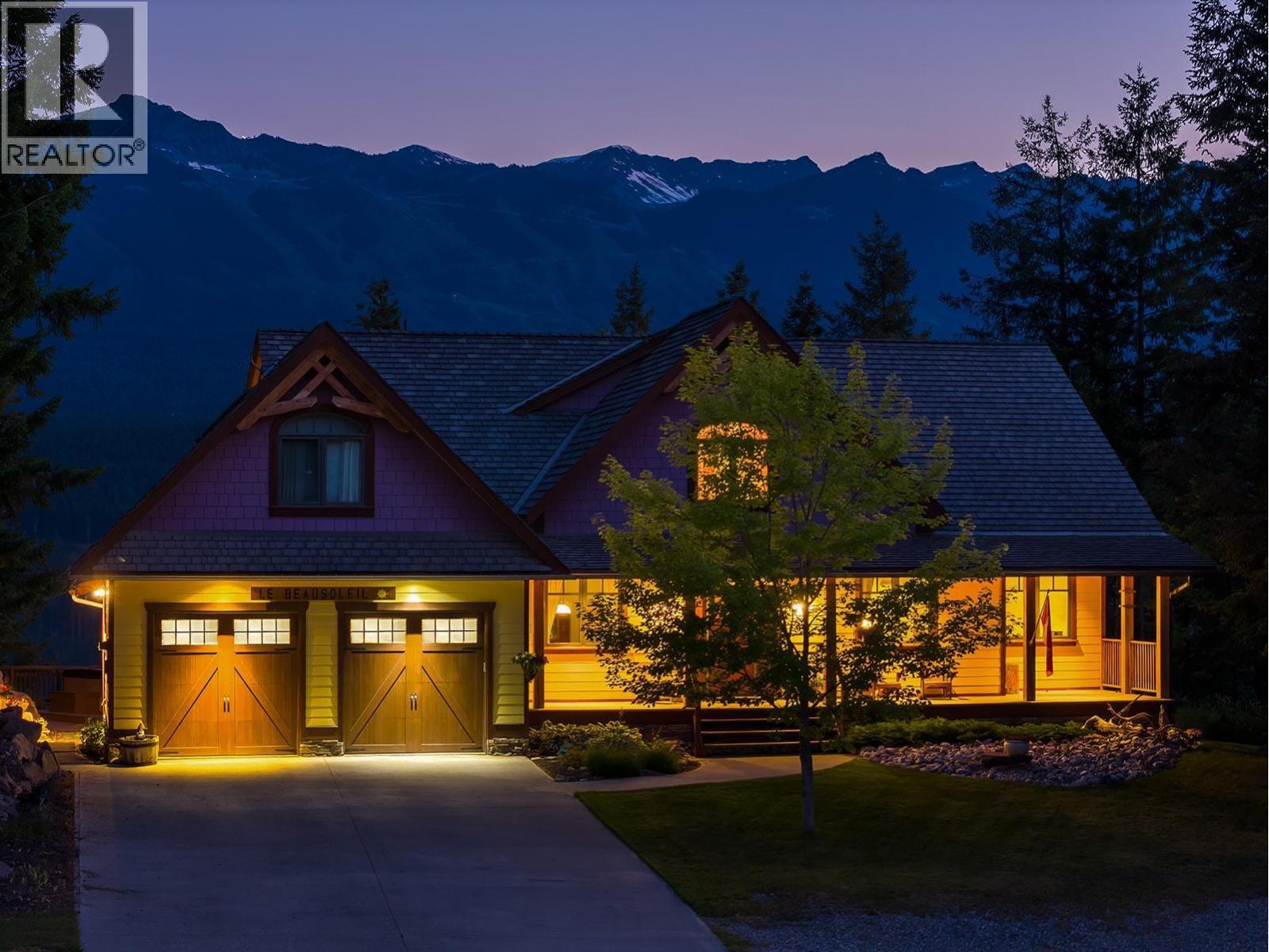 1403 Deer Ridge Road, Golden, British Columbia  V0A 1H1 - Photo 2 - 10358800