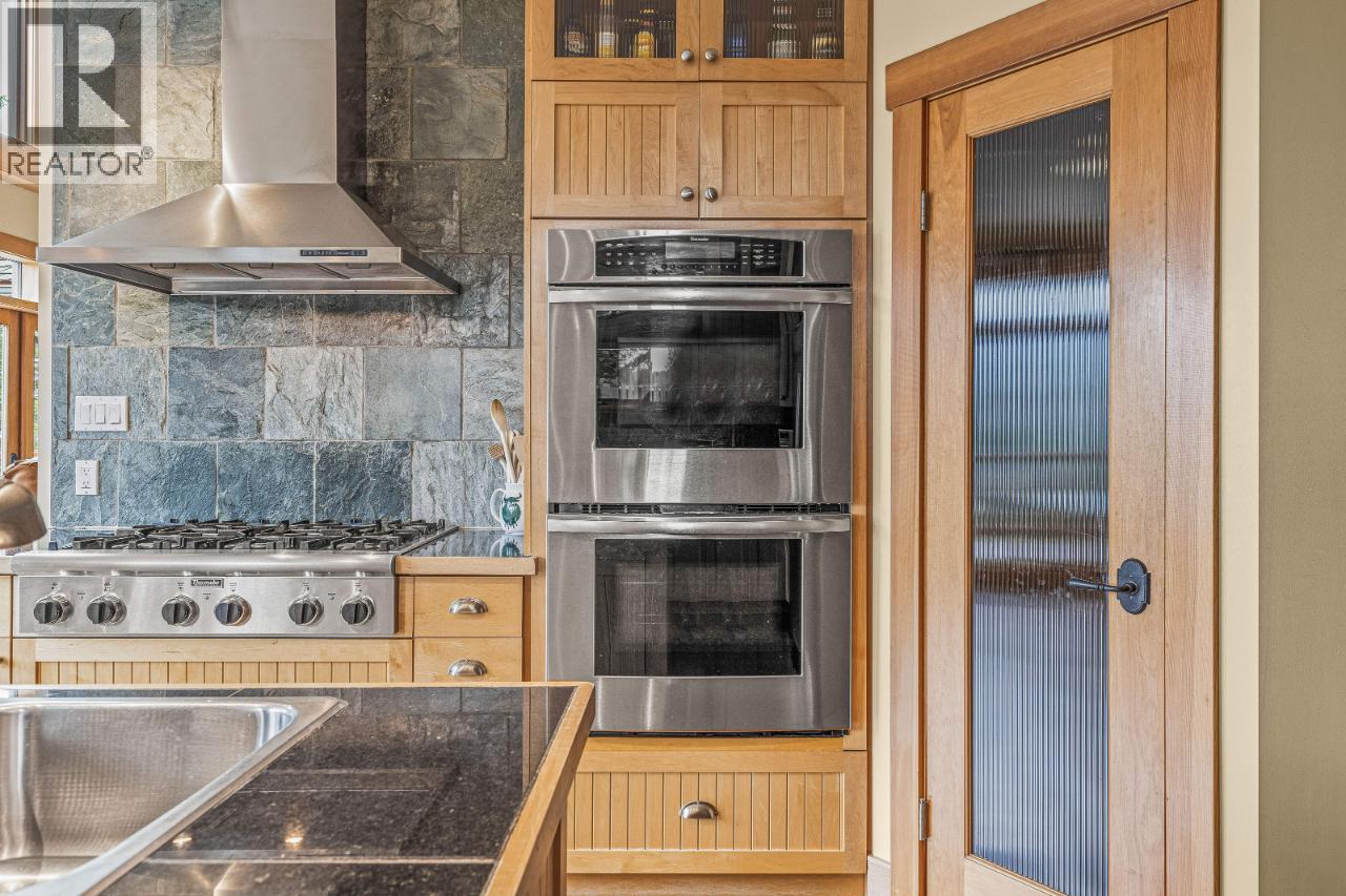 1403 Deer Ridge Road, Golden, British Columbia  V0A 1H1 - Photo 21 - 10358800