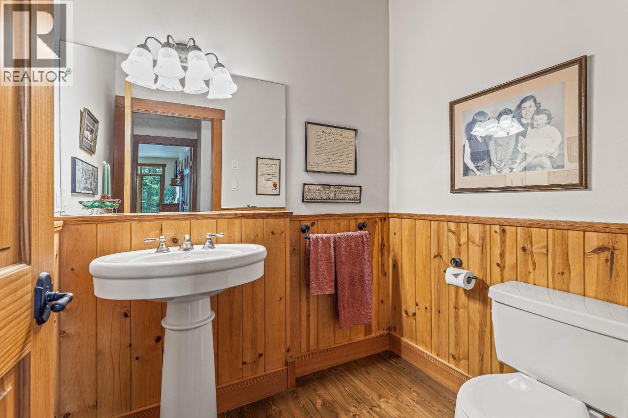 1403 Deer Ridge Road, Golden, British Columbia  V0A 1H1 - Photo 36 - 10358800