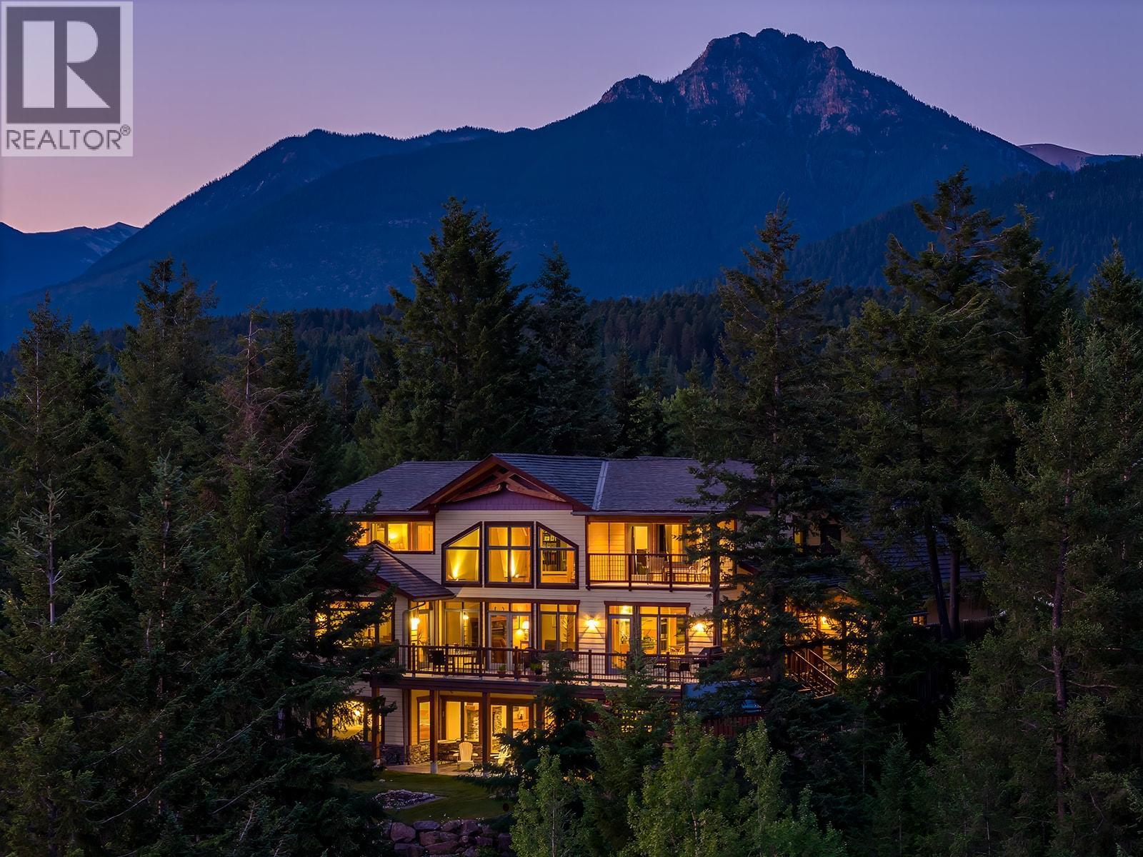 1403 Deer Ridge Road, Golden, British Columbia  V0A 1H1 - Photo 4 - 10358800