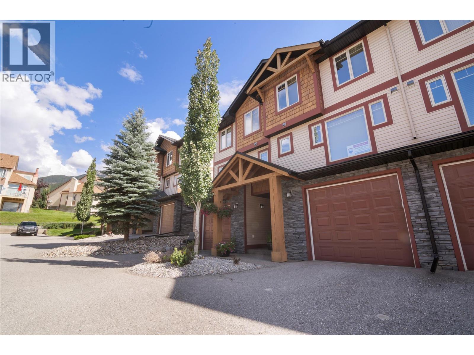 4878 Ridge Road Unit# 18, Radium Hot Springs, British Columbia  V0A 1M0 - Photo 2 - 10358733