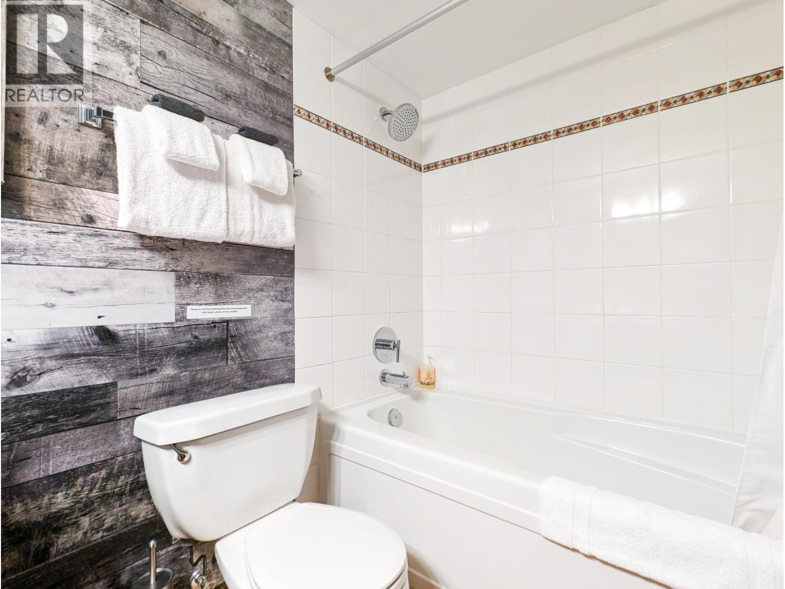 2060 Summit Drive Unit# 208, Panorama, British Columbia  V0A 1T0 - Photo 17 - 10358775