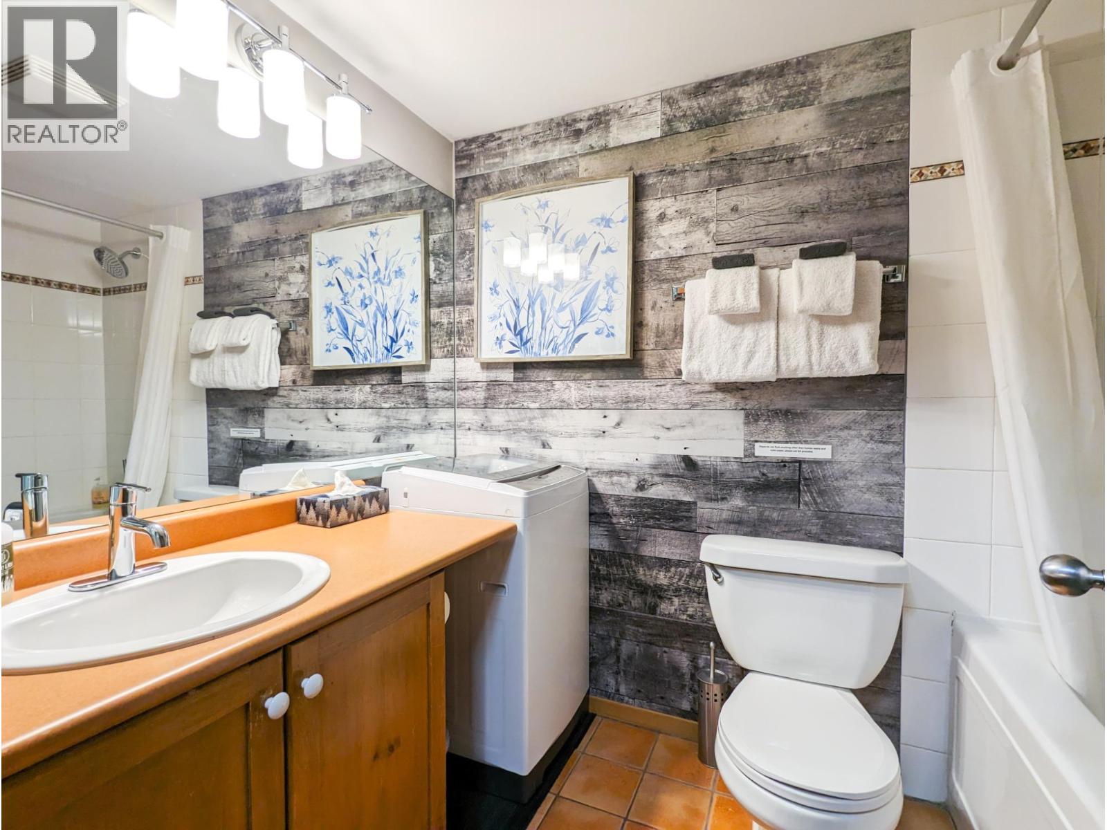 2060 Summit Drive Unit# 208, Panorama, British Columbia  V0A 1T0 - Photo 7 - 10358775