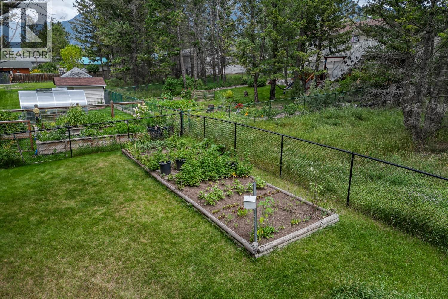 7496 Rivercrest Road, Radium Hot Springs, British Columbia  V0A 1M0 - Photo 31 - 10358777