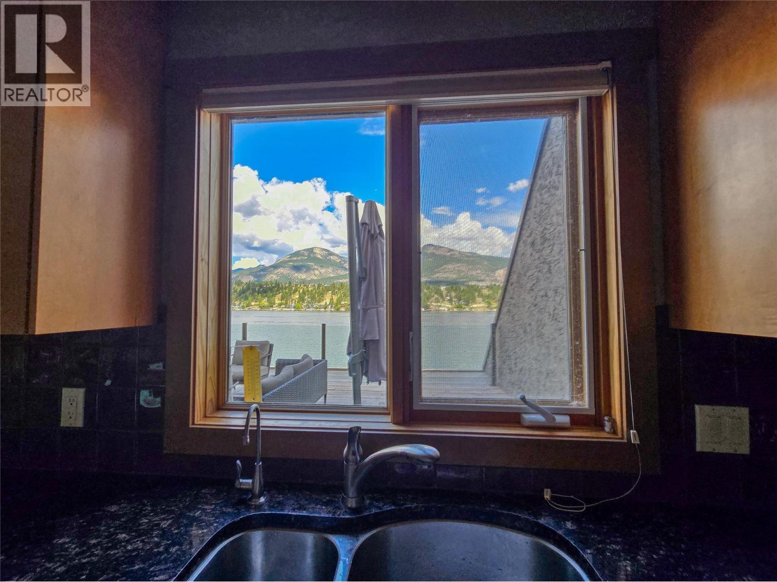 1521 2nd Avenue Unit# 4, Invermere, British Columbia  V0A 1K0 - Photo 9 - 10358308