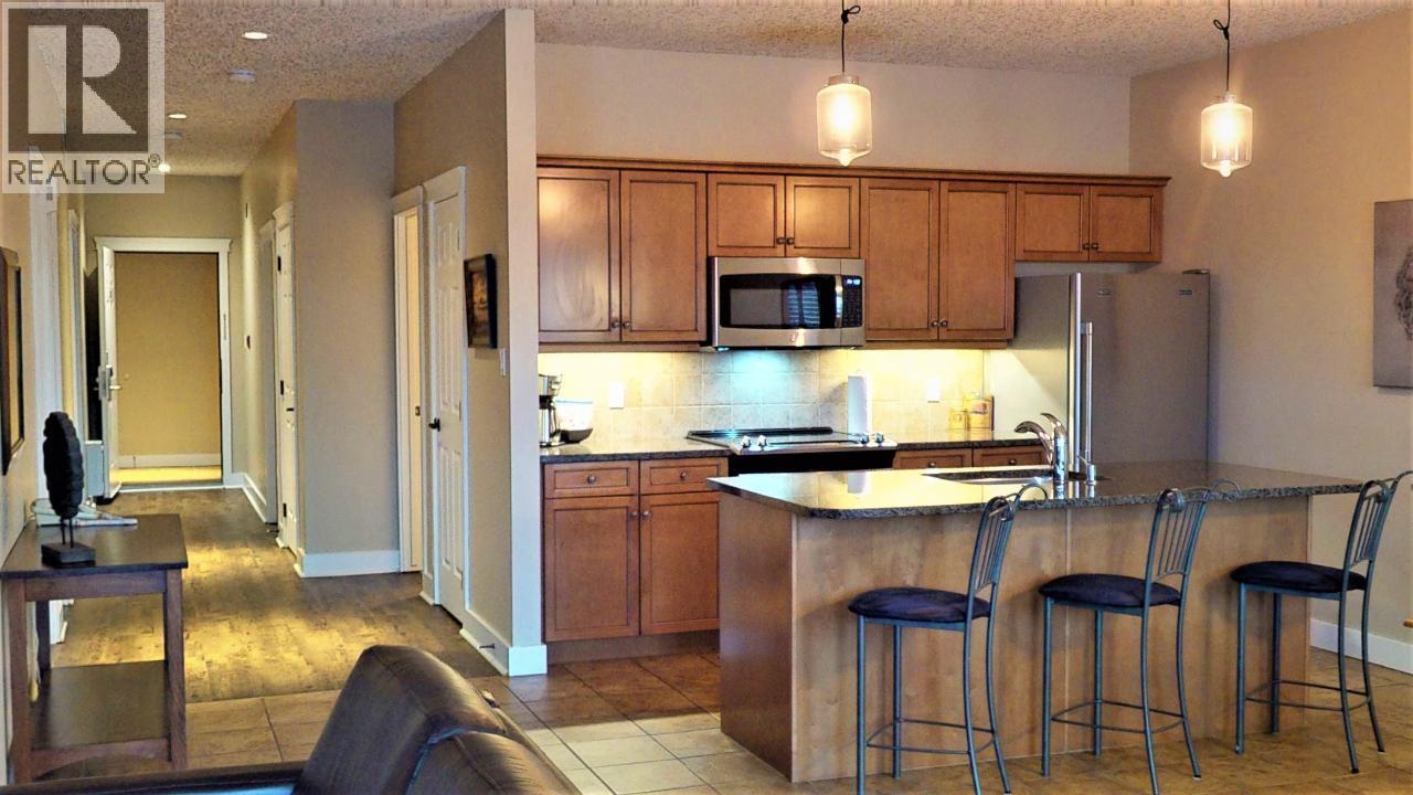 400 Bighorn Boulevard Unit# 416 J, Radium Hot Springs, British Columbia  V0A 1M0 - Photo 17 - 10358529