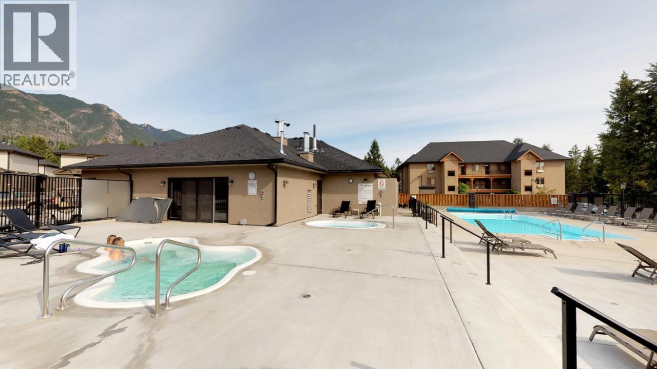 400 Bighorn Boulevard Unit# 416 J, Radium Hot Springs, British Columbia  V0A 1M0 - Photo 54 - 10358529