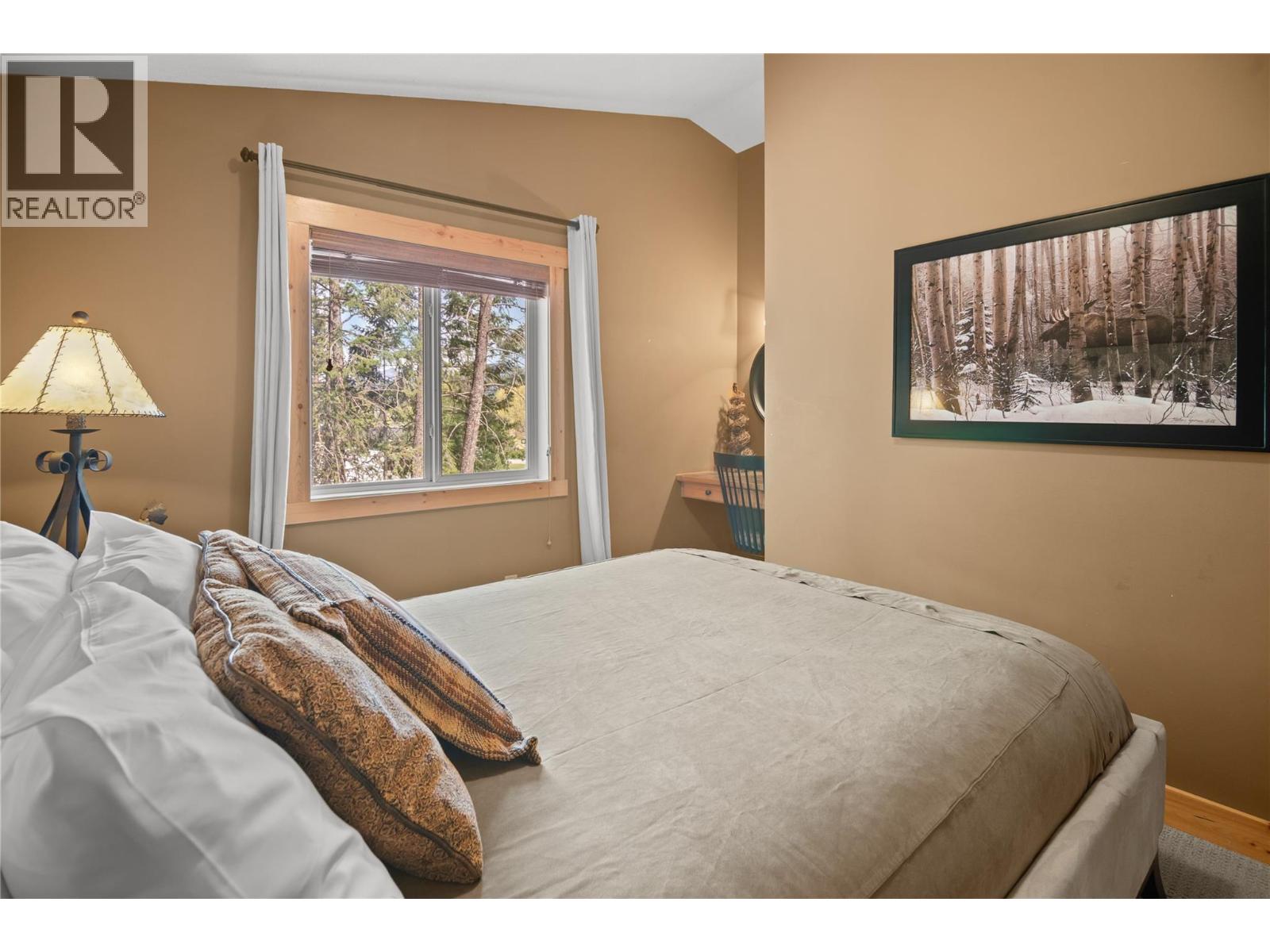 4868 Riverview Drive Unit# 12, Edgewater, British Columbia  V0A 1E0 - Photo 11 - 10359347