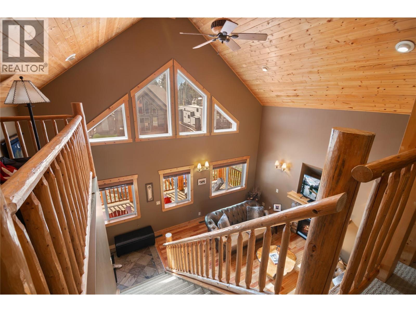 4868 Riverview Drive Unit# 12, Edgewater, British Columbia  V0A 1E0 - Photo 9 - 10359347