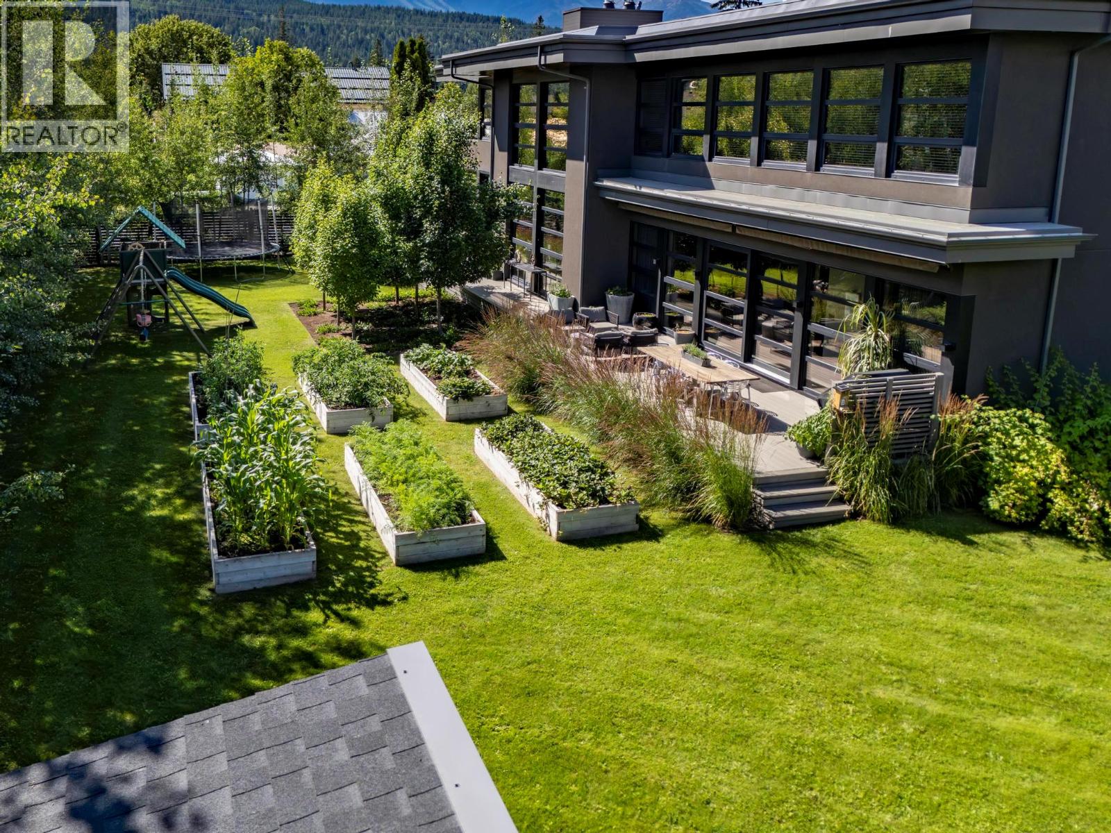 702 7th Street, Golden, British Columbia  V0A 1H0 - Photo 89 - 10358181