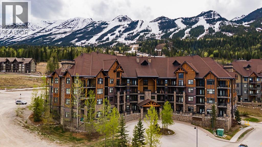 1545 Kicking Horse Trail Unit# 307, Golden, British Columbia  V0A 1H2 - Photo 1 - 10359409
