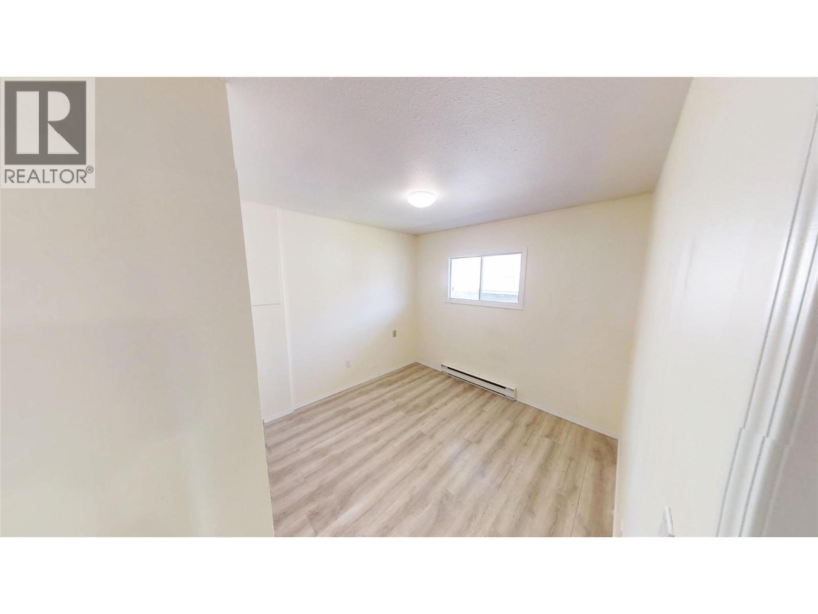 9179 Starke Avenue, Wilmer, British Columbia  V0A 1K5 - Photo 11 - 10359445