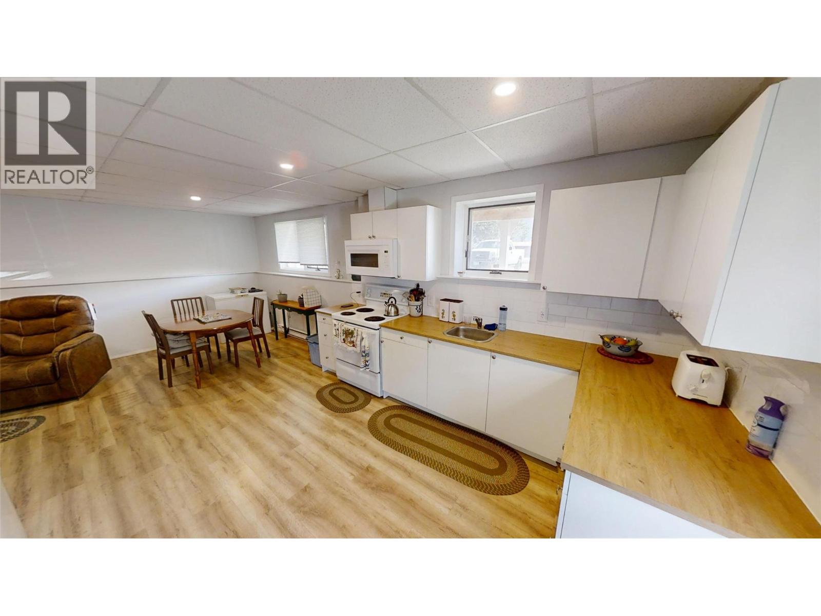 9179 Starke Avenue, Wilmer, British Columbia  V0A 1K5 - Photo 18 - 10359445