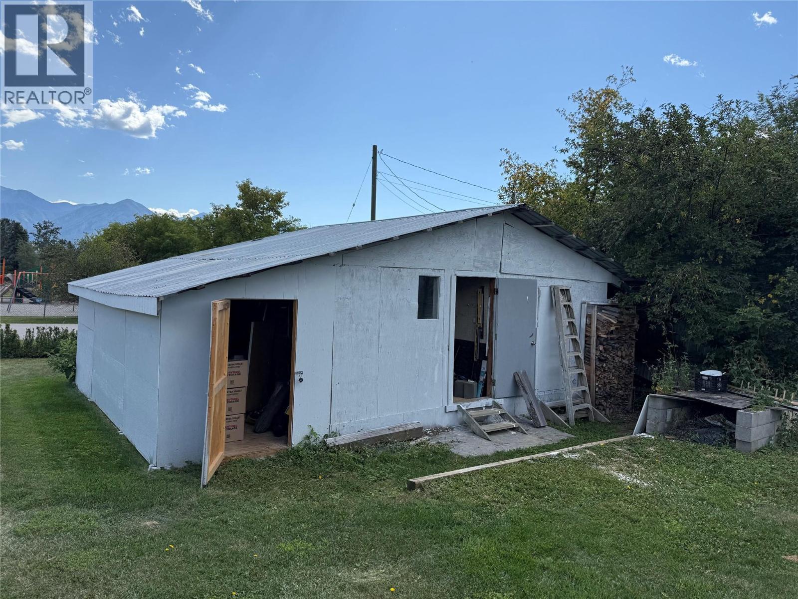 9179 Starke Avenue, Wilmer, British Columbia  V0A 1K5 - Photo 29 - 10359445