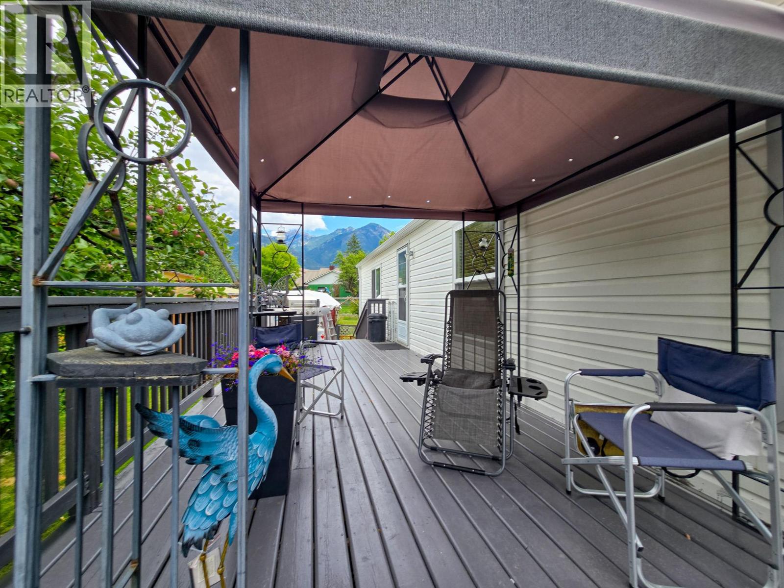 4789 Riverview Drive, Edgewater, British Columbia  V0A 1E0 - Photo 33 - 10359554