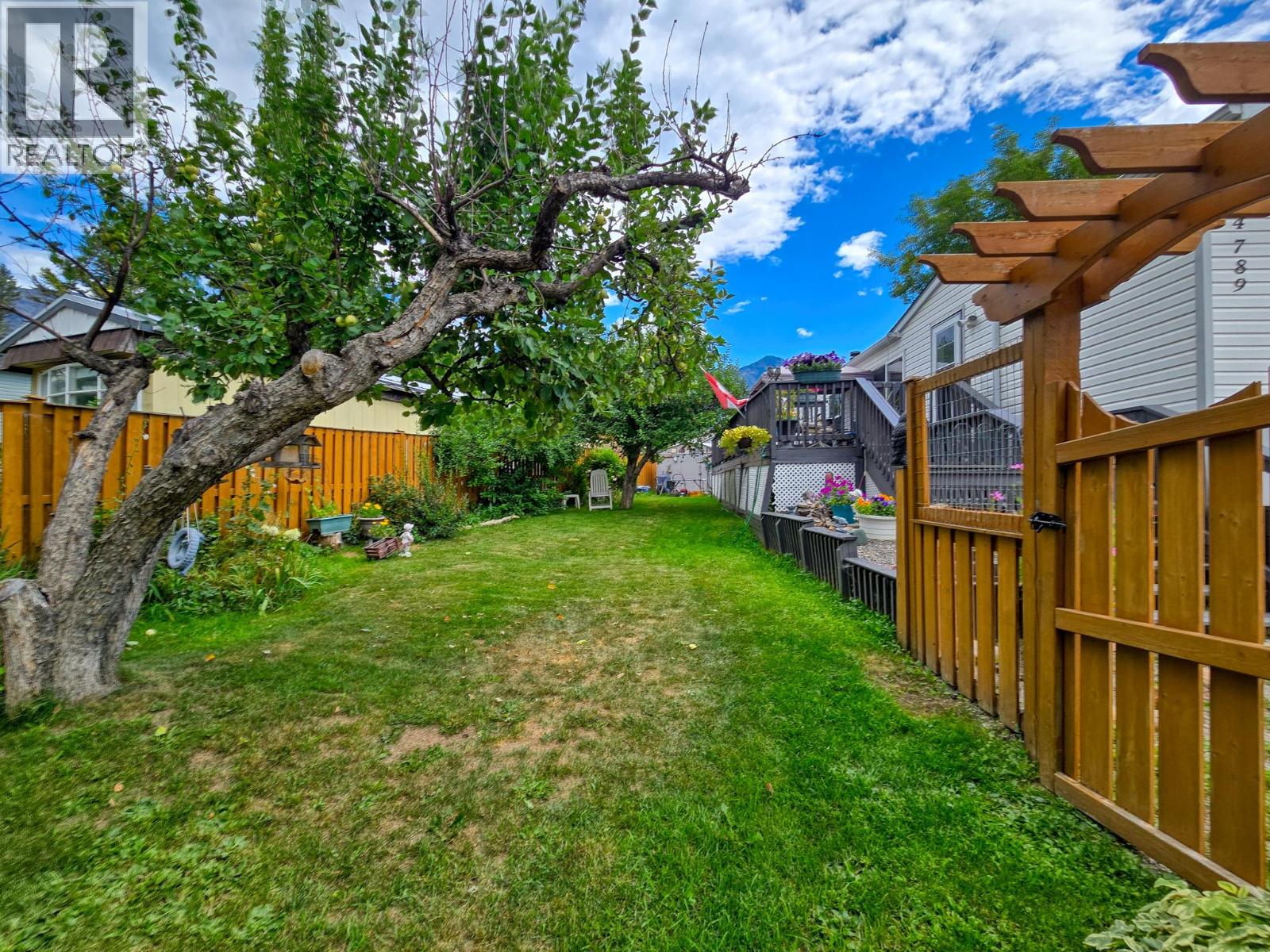4789 Riverview Drive, Edgewater, British Columbia  V0A 1E0 - Photo 45 - 10359554