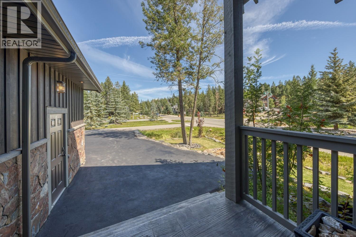 2576 Sandstone Green, Invermere, British Columbia  V0A 1K6 - Photo 30 - 10359648