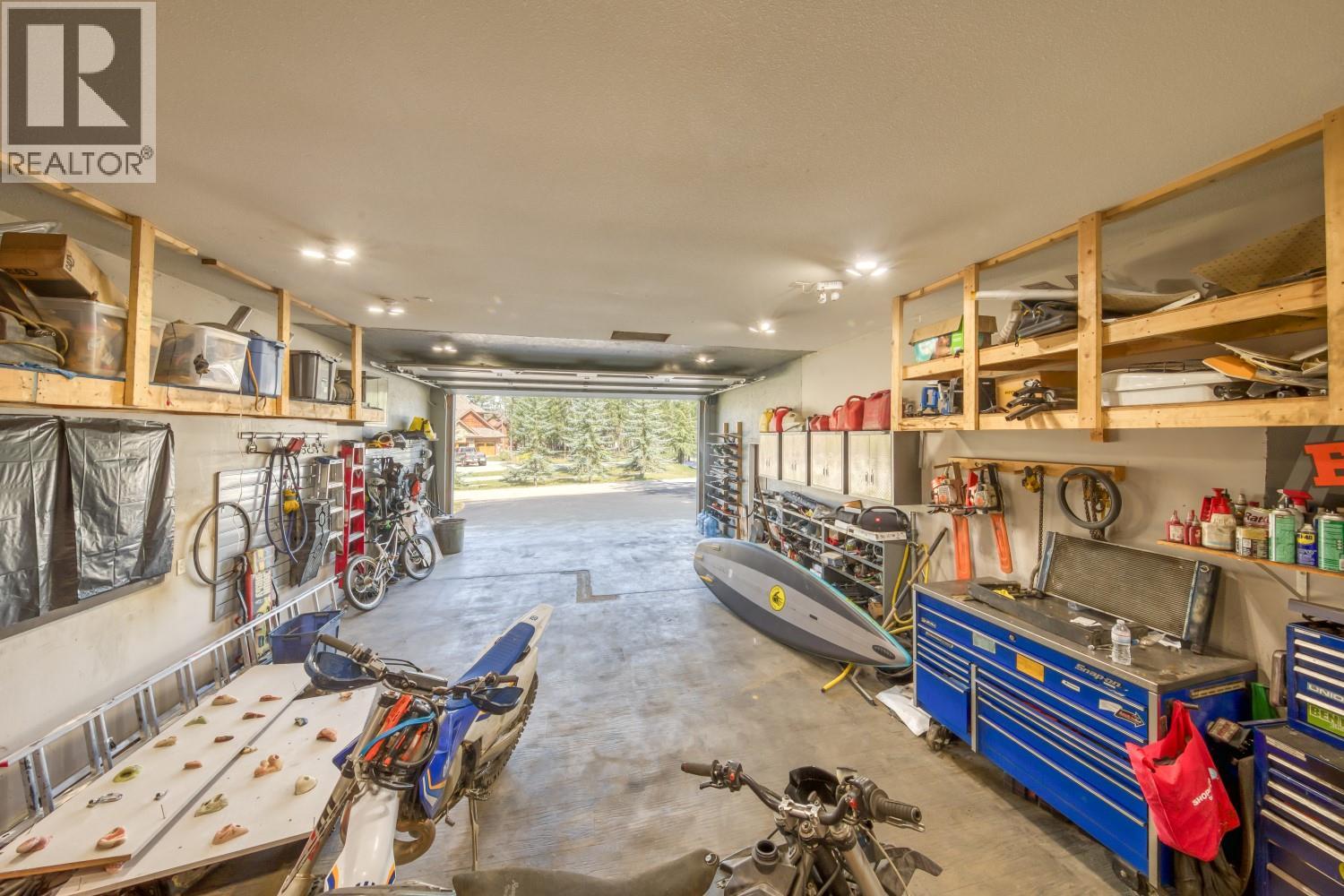 2576 Sandstone Green, Invermere, British Columbia  V0A 1K6 - Photo 37 - 10359648