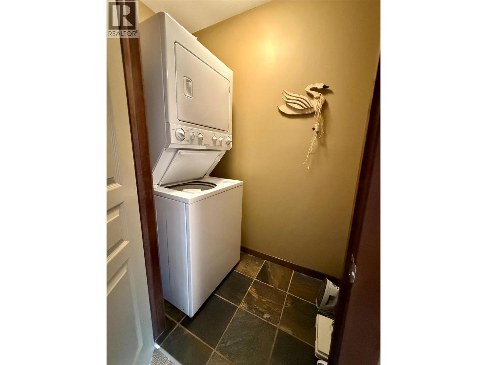 1000 12th Street Unit# 18, Invermere, British Columbia  V0A 1K0 - Photo 28 - 10359682