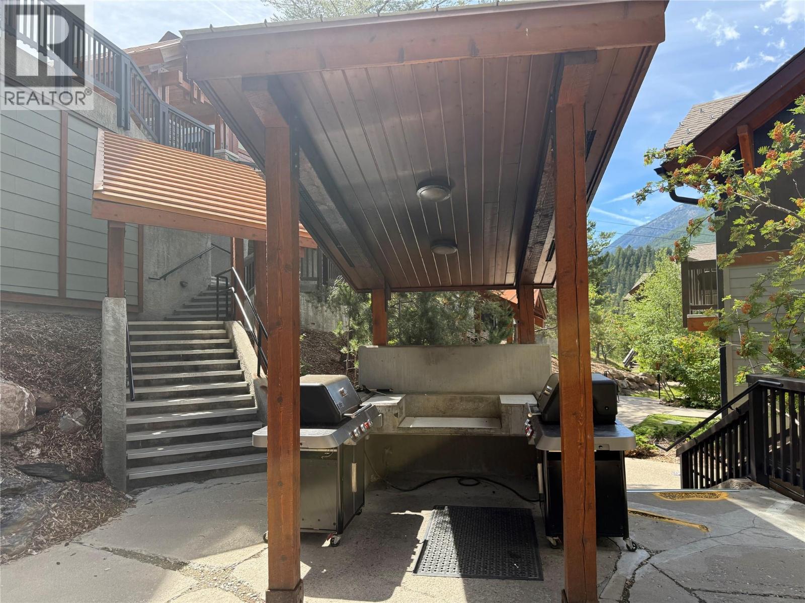 2049 Summit Drive Unit# 115d, Panorama, British Columbia  V0A 1T0 - Photo 19 - 10359707