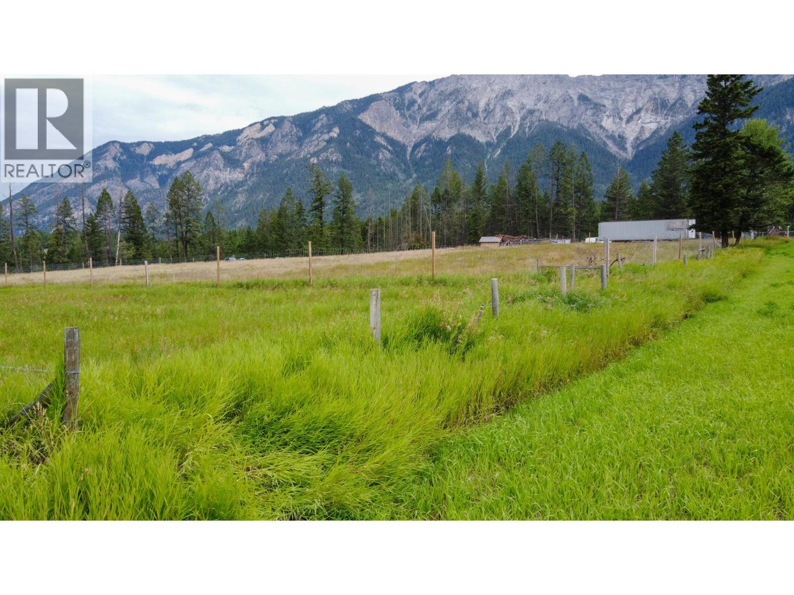 Lot 1 62 MILE Road, Edgewater, British Columbia