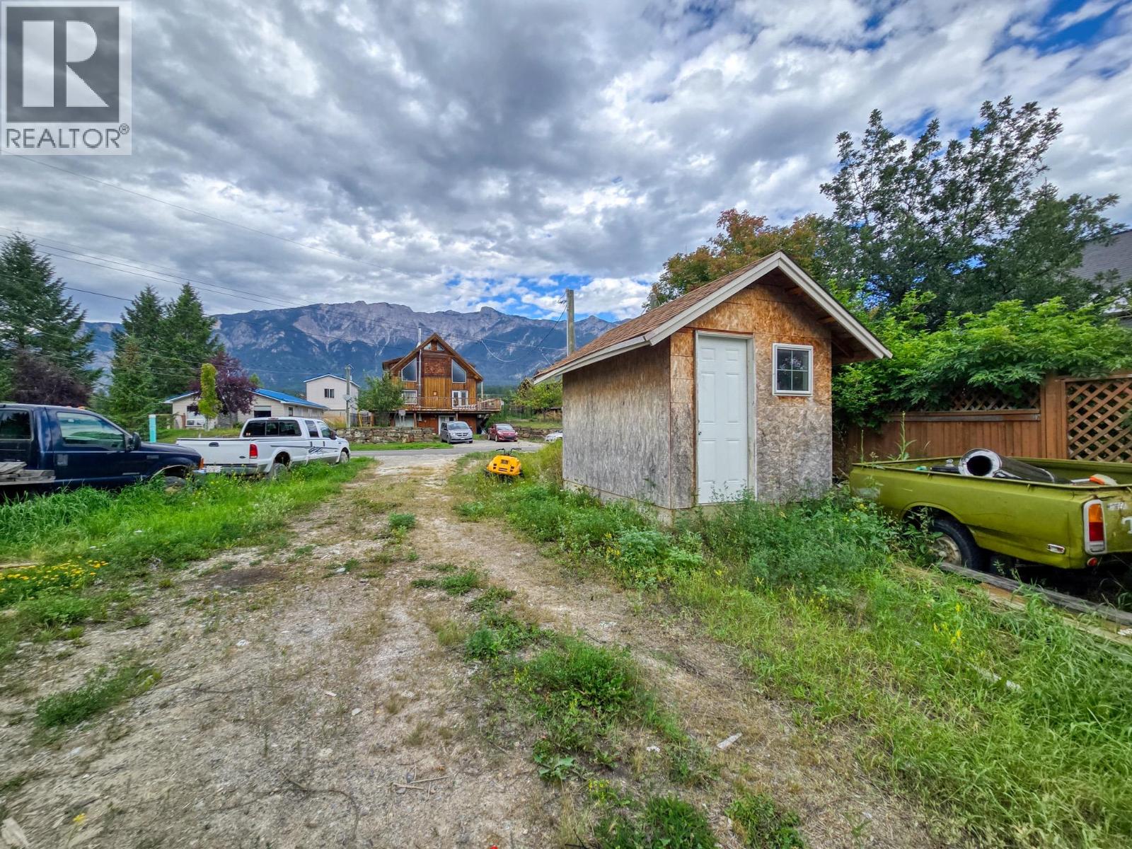 4772 Crescentwood Drive, Edgewater, British Columbia  V0A 1E0 - Photo 38 - 10359783