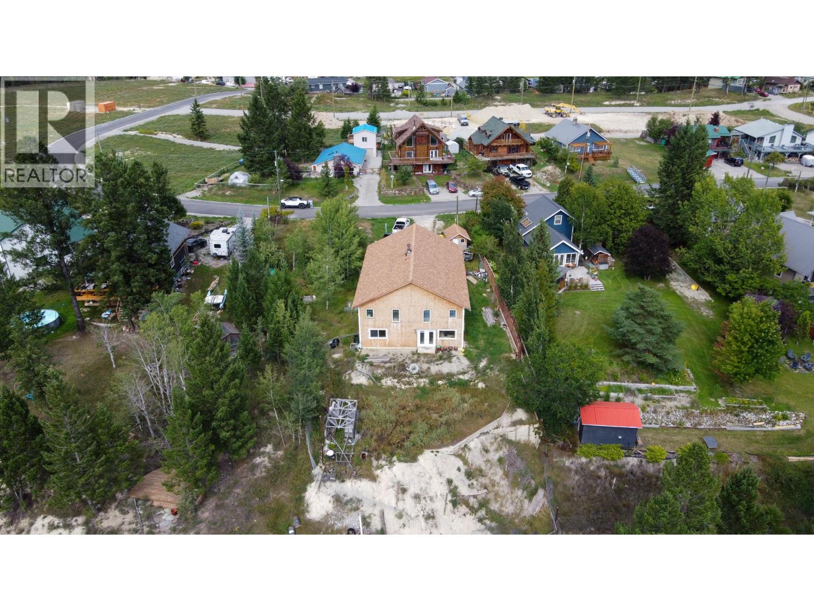 4772 Crescentwood Drive, Edgewater, British Columbia  V0A 1E0 - Photo 5 - 10359783