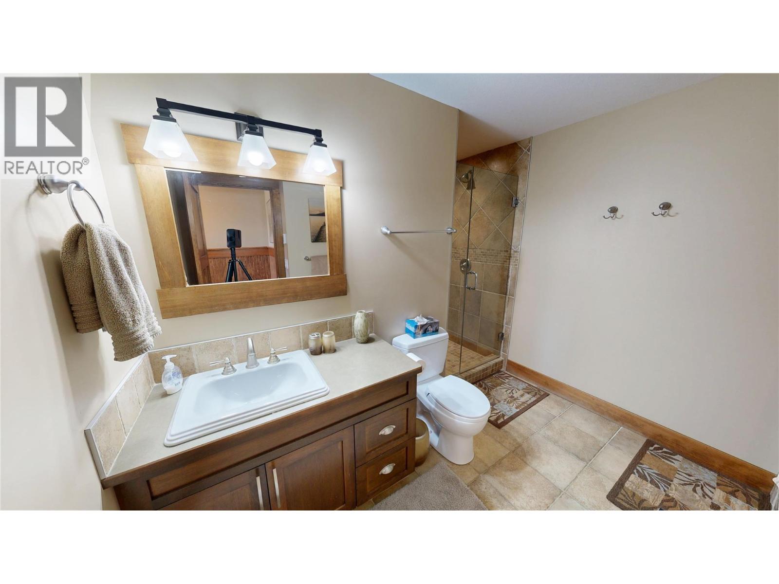 2598 Mountainview Crescent Unit# 33, Invermere, British Columbia  V0A 1K6 - Photo 30 - 10360347