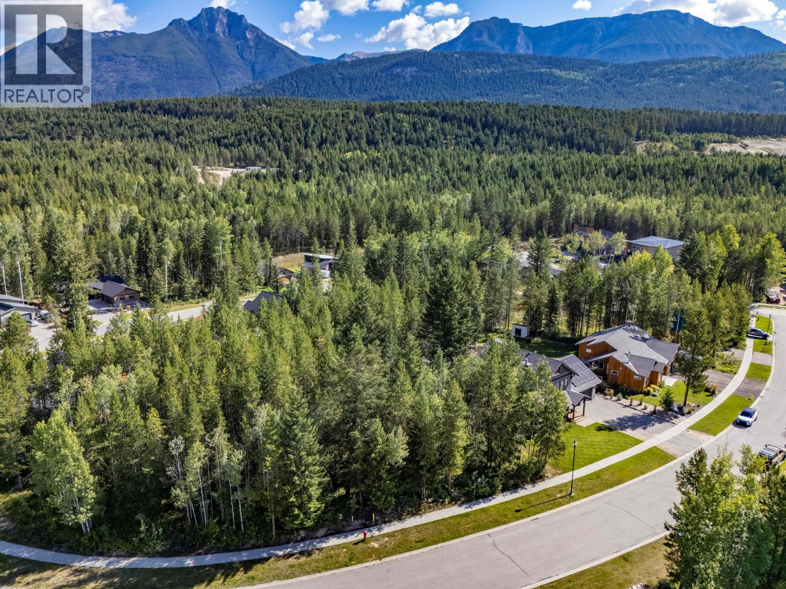 1520 Quartz Crescent, Golden, British Columbia  V0A 1H0 - Photo 7 - 10360658