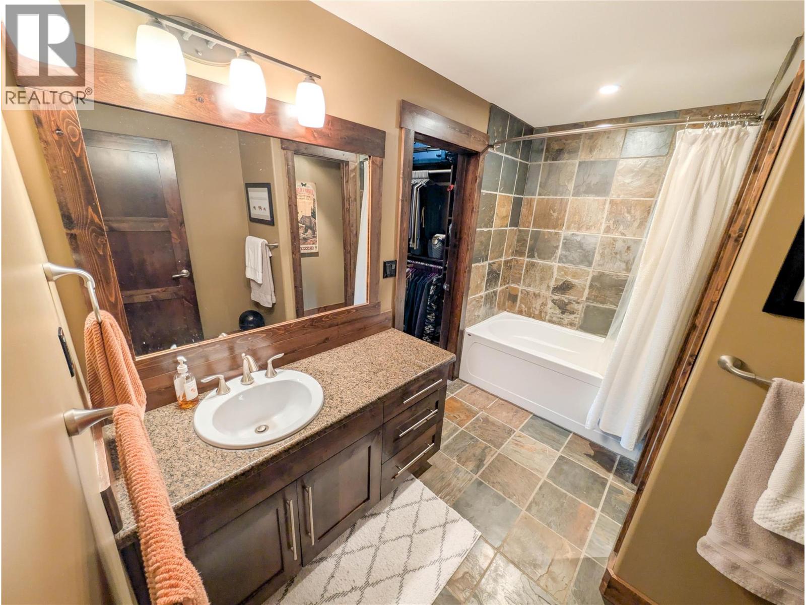 2550 Ledgerock Ridge, Invermere, British Columbia  V0A 1K6 - Photo 9 - 10360545