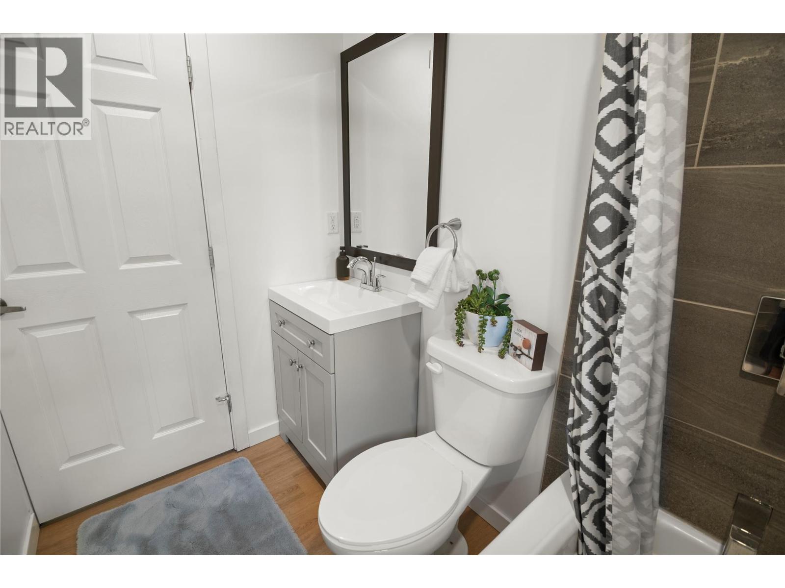 1737 13th Avenue, Invermere, British Columbia  V0A 1K4 - Photo 16 - 10361053