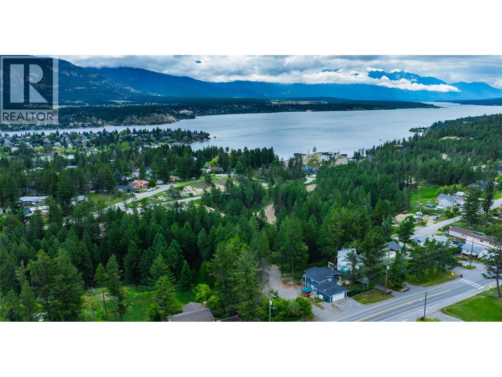1737 13th Avenue, Invermere, British Columbia  V0A 1K4 - Photo 38 - 10361053