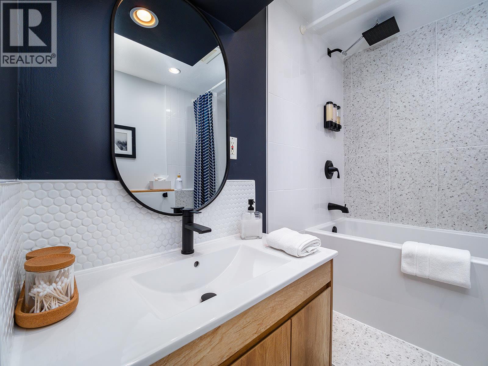 1326 10th Street S, Golden, British Columbia  V0A 1H0 - Photo 34 - 10360798