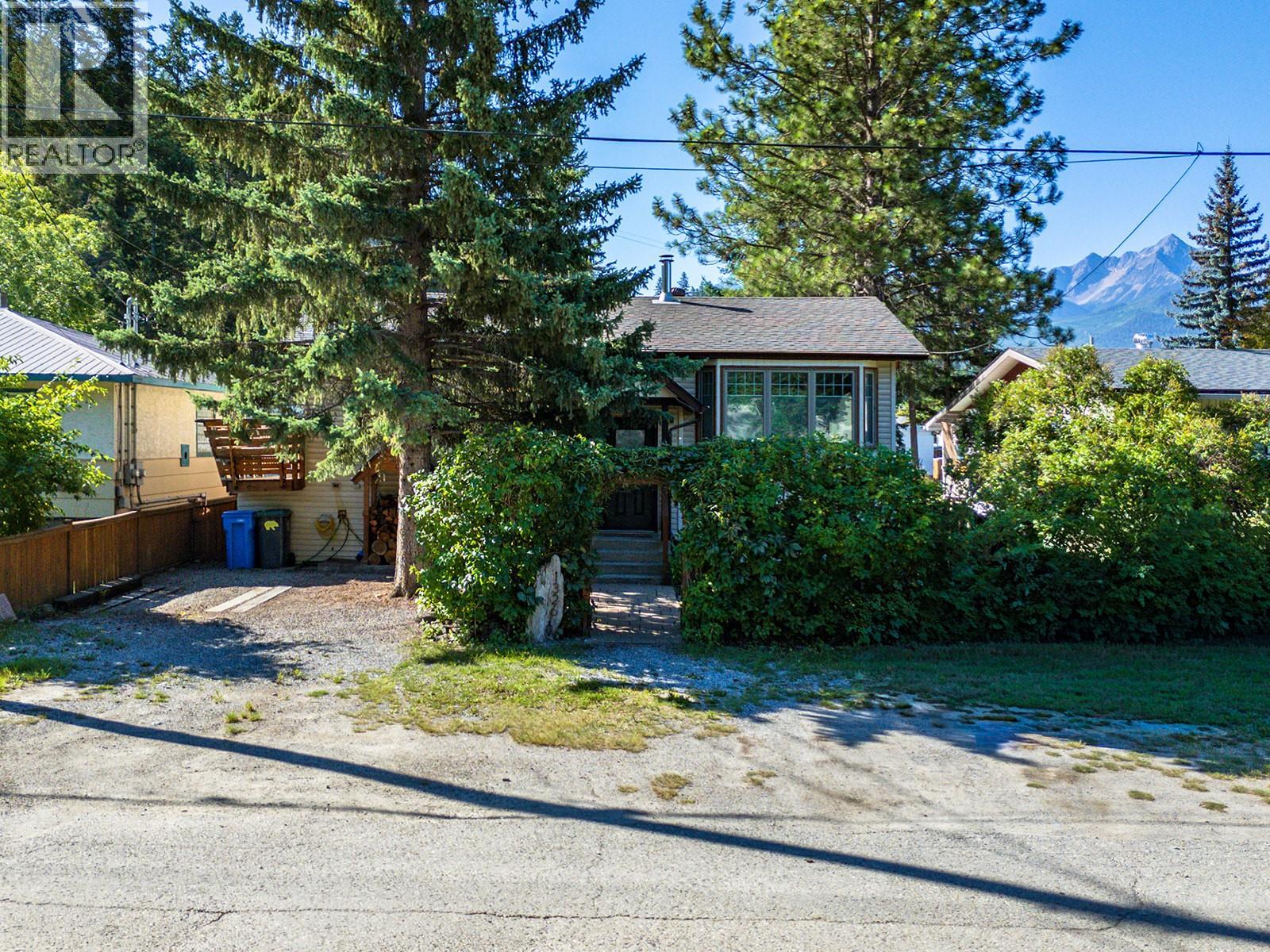 1326 10th Street S, Golden, British Columbia  V0A 1H0 - Photo 57 - 10360798