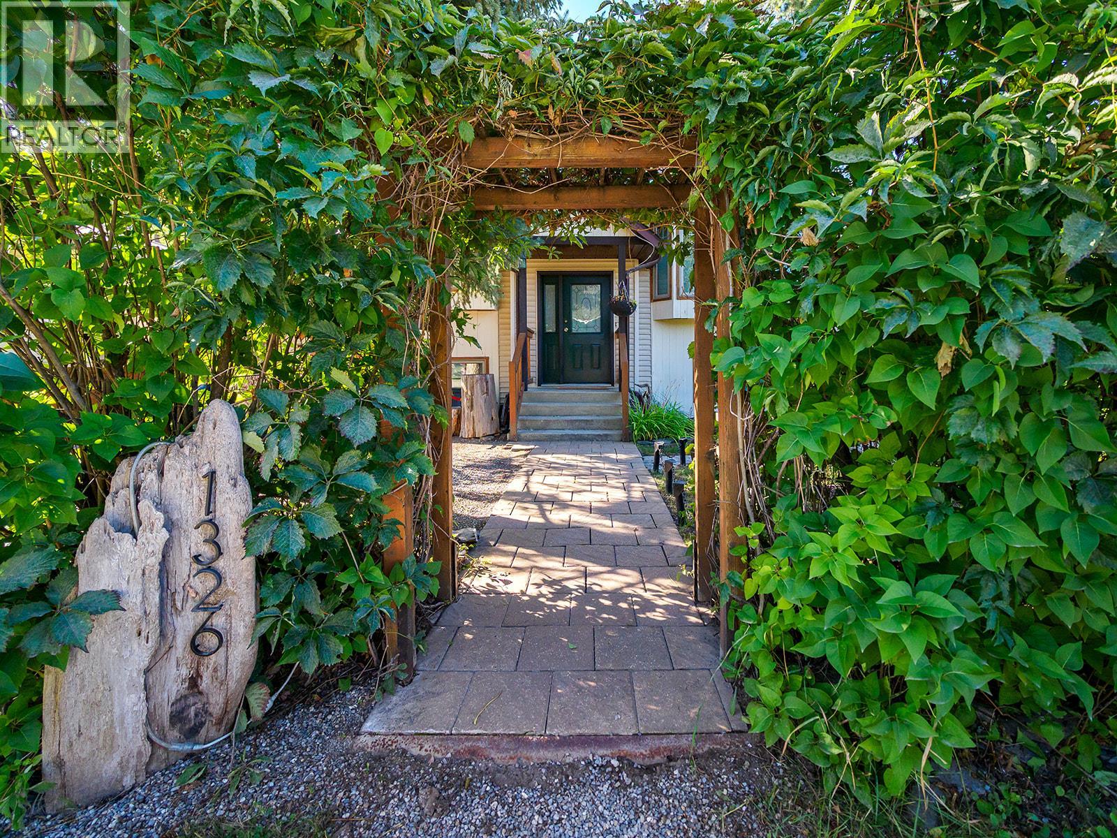 1326 10th Street S, Golden, British Columbia  V0A 1H0 - Photo 61 - 10360798