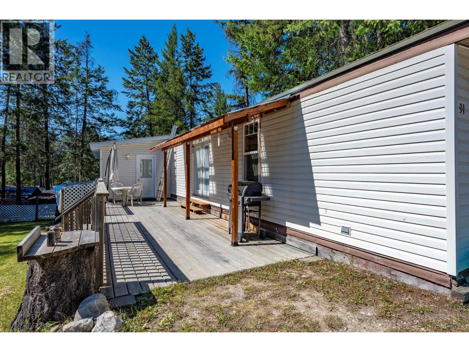 470 Reflection Lake Road Unit# 31, Golden, British Columbia  V0A 1H2 - Photo 2 - 10360771