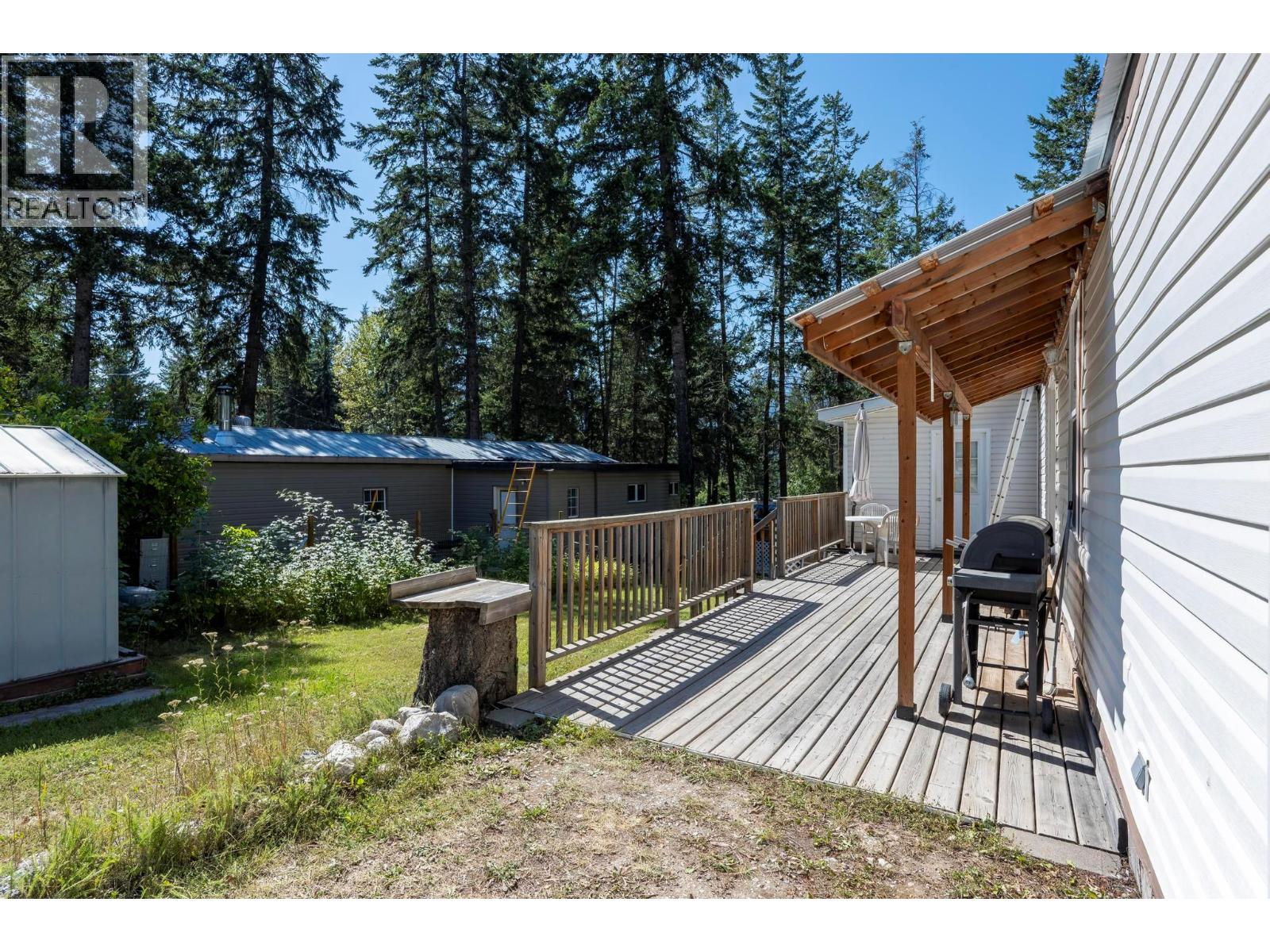 470 Reflection Lake Road Unit# 31, Golden, British Columbia  V0A 1H2 - Photo 3 - 10360771