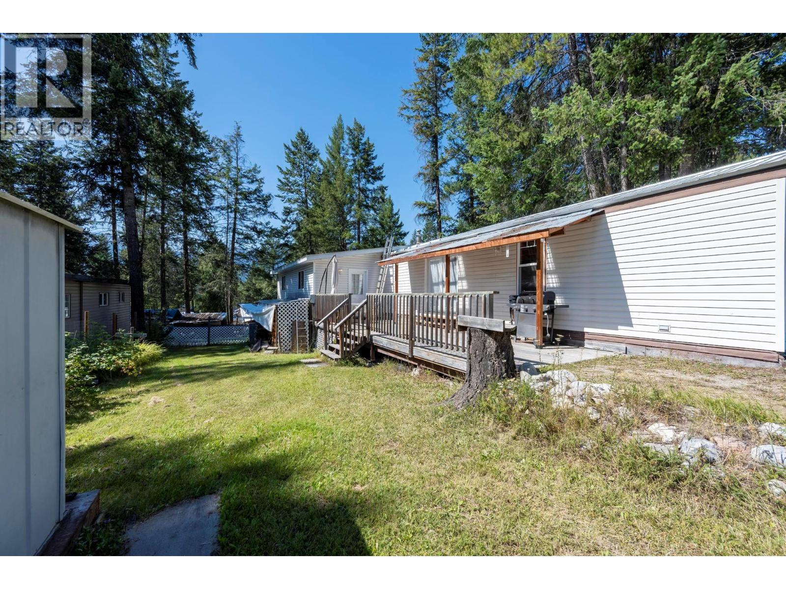 470 Reflection Lake Road Unit# 31, Golden, British Columbia  V0A 1H2 - Photo 4 - 10360771
