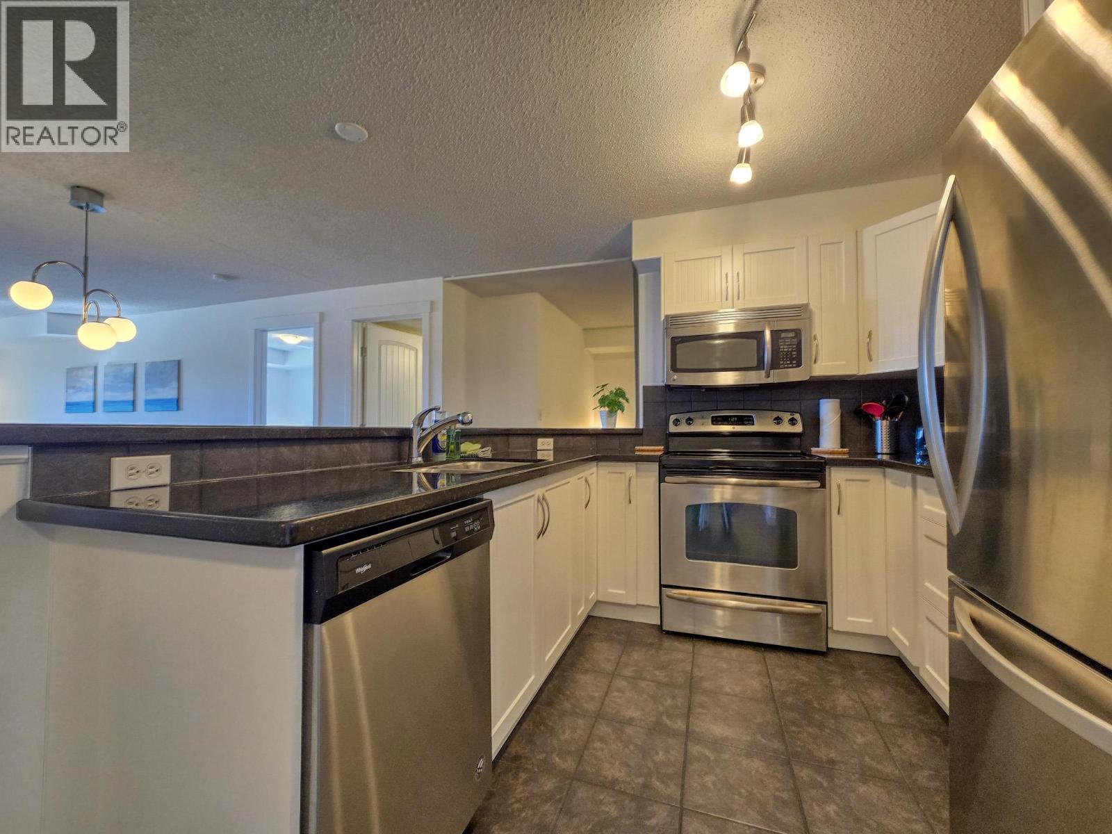 205 Third Avenue Unit# 1306, Invermere, British Columbia  V0A 1K7 - Photo 11 - 10360927